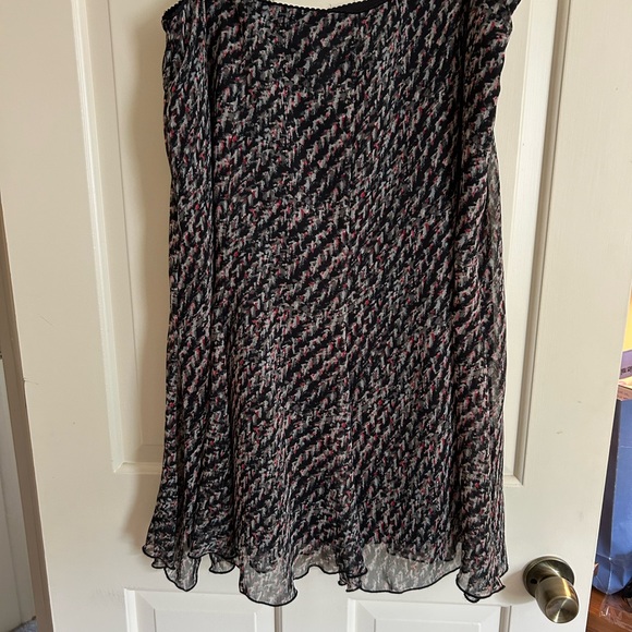 Sag Harbor Black and Pink A-Line Skirt - Picture 1 of 2